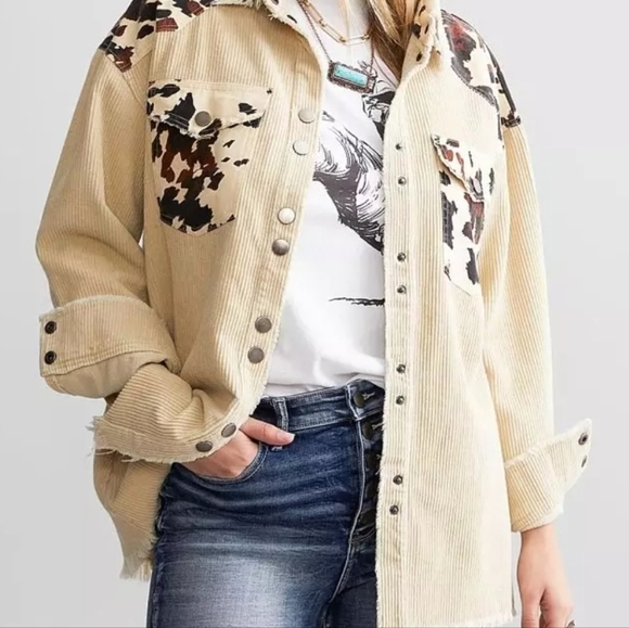 NWT Willow & Root Corduroy Shacket Shirt Jacket Cow Print Patches Women's Small - Picture 1 of 8